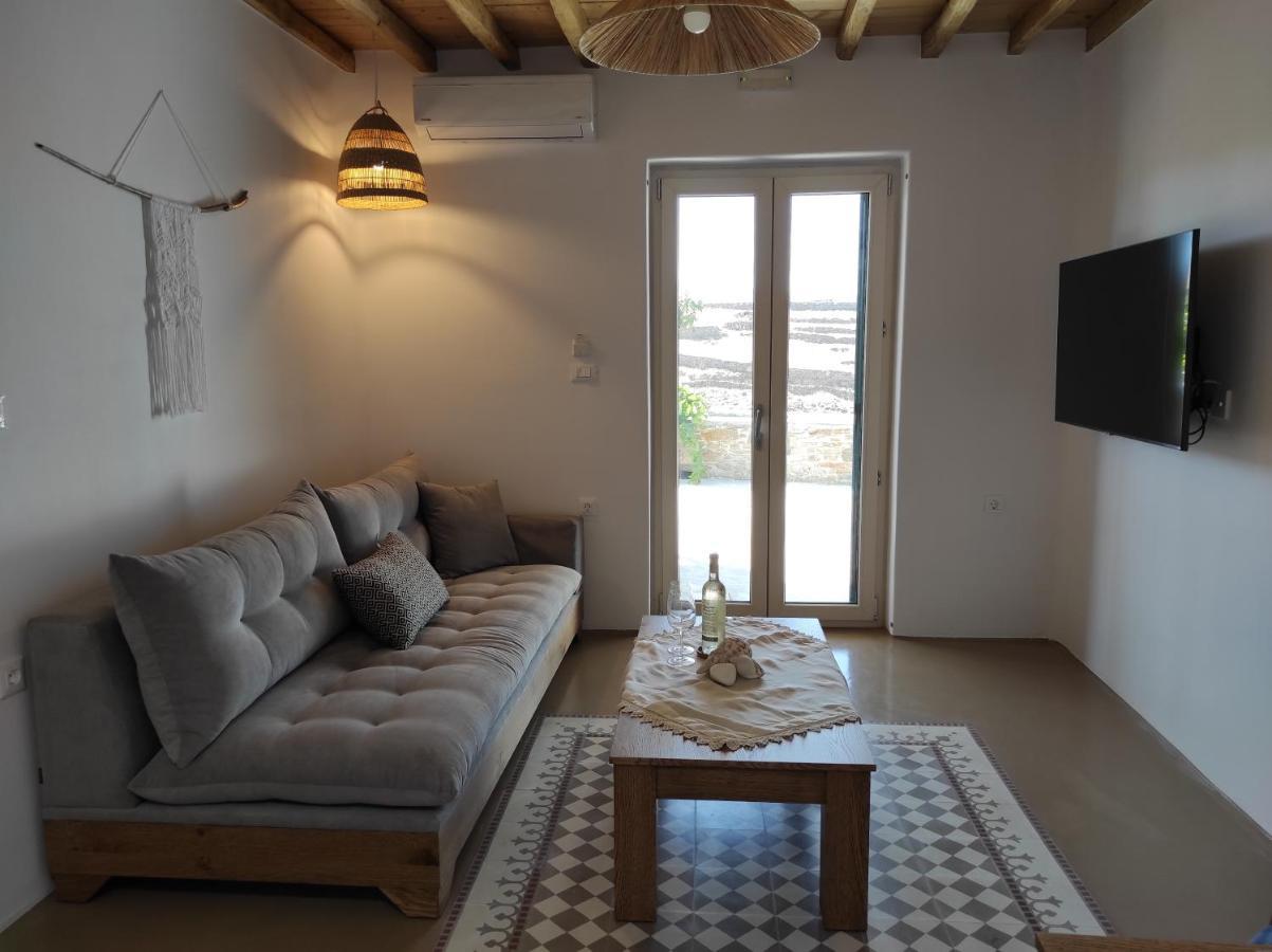 Traditional Suites In Chora Kythnos #5 Exterior photo